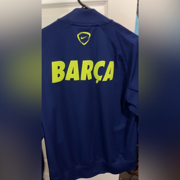 NIKE Barcelona football jacket - Picture 2 of 2